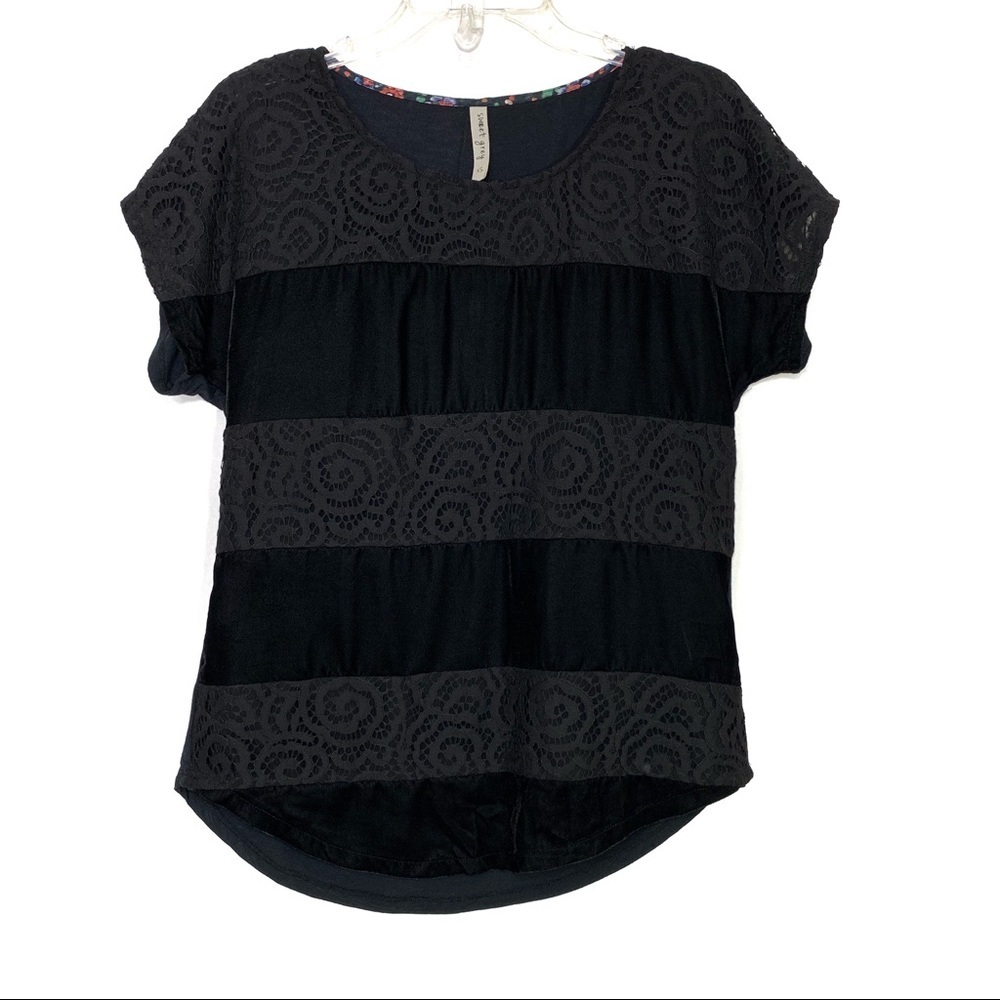 Stitch Fix l Sweet Grey Mixed Material Top